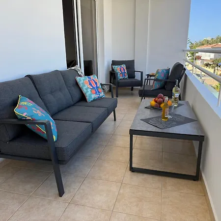Nissi 3, 1 -b Apartman *
