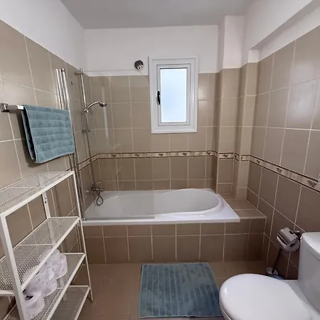 Nissi 3, 1 -b Ajía Nápa